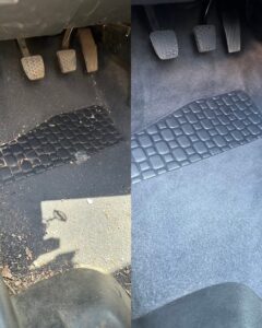 Az autók külső belső tisztítása a megfelelő eszközökkel és tisztítószerekkel.